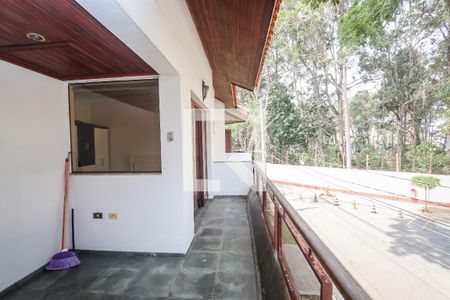 Casa de condomínio para alugar com 300m², 4 quartos e 5 vagas Casa de condomínio para alugar com 300m², 4 quartos e 5 vagasVaranda do Quarto 1