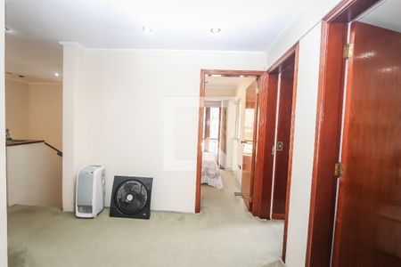 Casa de condomínio para alugar com 300m², 4 quartos e 5 vagas Casa de condomínio para alugar com 300m², 4 quartos e 5 vagasEscritório