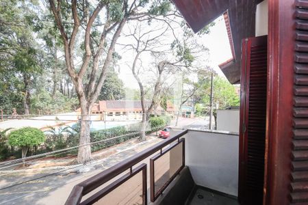 Casa de condomínio para alugar com 300m², 4 quartos e 5 vagas Casa de condomínio para alugar com 300m², 4 quartos e 5 vagasVaranda da Suíte