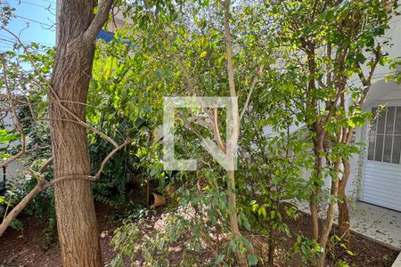 vista do Quarto 1 de casa para alugar com 2 quartos, 297m² em Jardim Silveira, Barueri