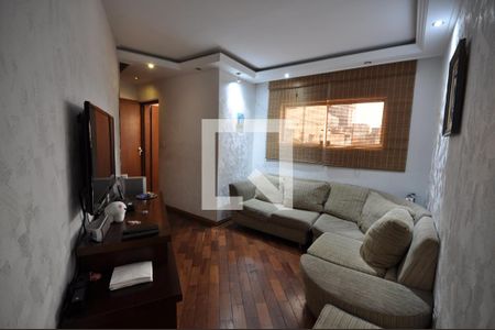 Casa à venda com 180m², 3 quartos e 2 vagasSala de TV