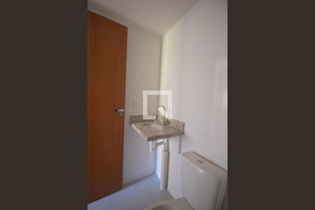 Apartamento para alugar com 60m², 2 quartos e 1 vaga Apartamento para alugar com 60m², 2 quartos e 1 vagaBanheiro