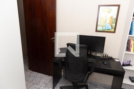 Casa à venda com 100m², 5 quartos e 2 vagas Casa à venda com 100m², 5 quartos e 2 vagasQuarto 1