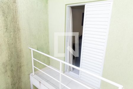 Casa à venda com 100m², 5 quartos e 2 vagas Casa à venda com 100m², 5 quartos e 2 vagasSacada Quarto 2