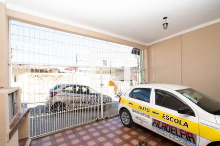 Casa à venda com 100m², 5 quartos e 2 vagas Casa à venda com 100m², 5 quartos e 2 vagasGaragem