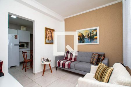 Casa à venda com 100m², 5 quartos e 2 vagas Casa à venda com 100m², 5 quartos e 2 vagasCasa 2