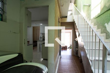 Casa à venda com 100m², 5 quartos e 2 vagas Casa à venda com 100m², 5 quartos e 2 vagasCasa 2