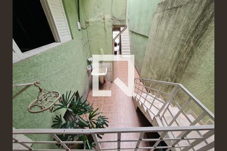 Casa à venda com 100m², 5 quartos e 2 vagas Casa à venda com 100m², 5 quartos e 2 vagasCasa 3