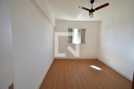 Quarto 01 de apartamento à venda com 3 quartos, 104m² em Centro, Campinas
