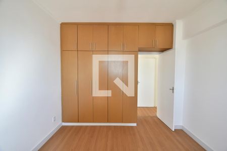 Quarto 01 de apartamento à venda com 3 quartos, 104m² em Centro, Campinas