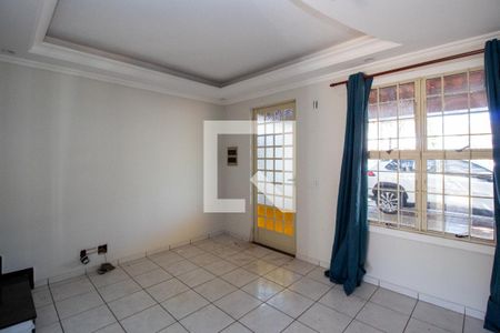 Sala de casa de condomínio para alugar com 2 quartos, 79m² em Parque Villa Flores, Sumaré