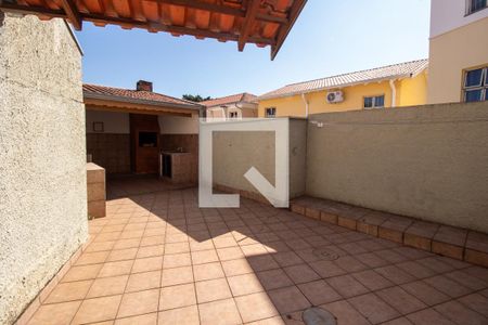Casa de condomínio para alugar com 79m², 2 quartos e 1 vagaQuintal