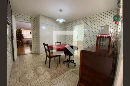 Casa à venda com 192m², 3 quartos e 3 vagas