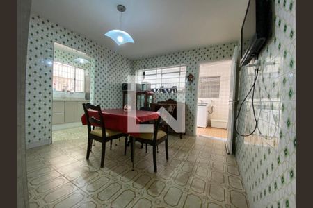 Casa à venda com 192m², 3 quartos e 3 vagas