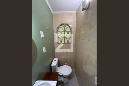 Casa para alugar com 200m², 5 quartos e 2 vagasLavabo