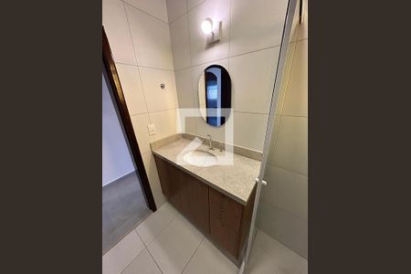 Casa para alugar com 200m², 5 quartos e 2 vagasBanheiro