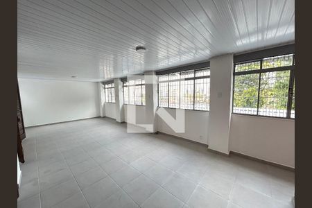 Casa para alugar com 200m², 5 quartos e 2 vagasVaranda dos fundos