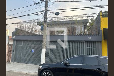 Casa para alugar com 200m², 5 quartos e 2 vagasFachada da casa