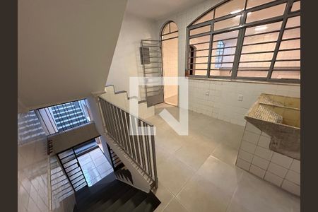 Casa para alugar com 200m², 5 quartos e 2 vagasLavanderia