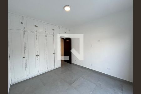 Casa para alugar com 200m², 5 quartos e 2 vagasQuarto 2