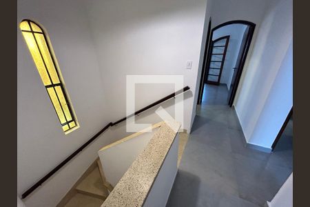 Casa para alugar com 200m², 5 quartos e 2 vagasCorredor
