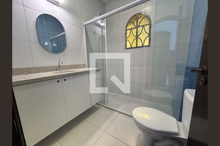 Casa para alugar com 200m², 5 quartos e 2 vagasBanheiro da Suíte 1