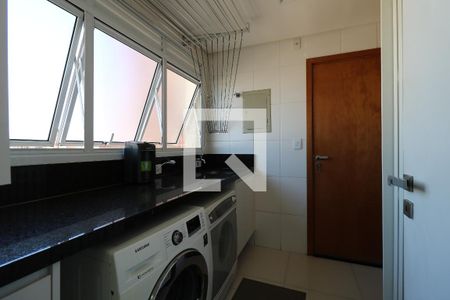 Apartamento à venda com 120m², 3 quartos e 3 vagasÁrea de Serviço
