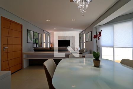 Sala de apartamento à venda com 3 quartos, 120m² em Vila Bastos, Santo André