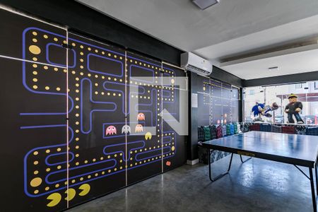 Apartamento para alugar com 48m², 2 quartos e sem vagaÁrea comum - Salão de Jogos