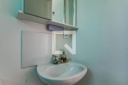 Apartamento para alugar com 48m², 2 quartos e sem vagaBanheiro