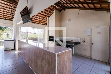 Apartamento para alugar com 48m², 2 quartos e sem vagaÁrea comum - Salão de festas