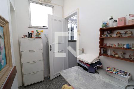Apartamento à venda com 142m², 3 quartos e 2 vagasQuarto de Serviço