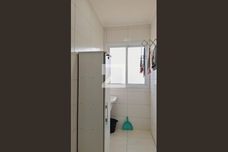 Apartamento para alugar com 81m², 2 quartos e 1 vaga Apartamento para alugar com 81m², 2 quartos e 1 vagaArea de serviço