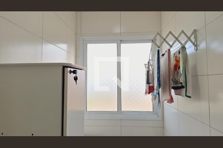 Apartamento para alugar com 81m², 2 quartos e 1 vaga Apartamento para alugar com 81m², 2 quartos e 1 vagaÁrea de serviço