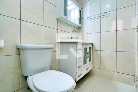 Banheiro de apartamento para alugar com 2 quartos, 61m² em Vila Leonor, Guarulhos