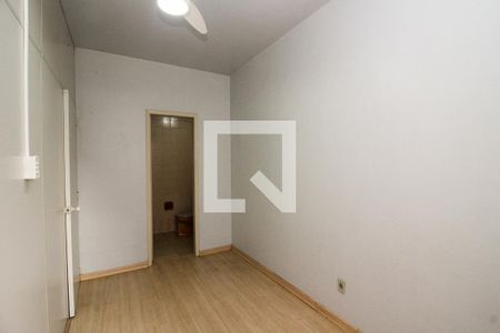 Apartamento à venda com 33m², 1 quarto e sem vagaQuarto
