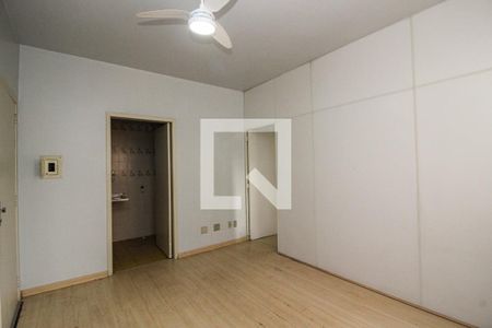 Apartamento à venda com 33m², 1 quarto e sem vagaSala
