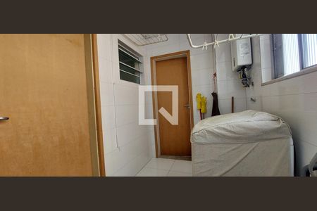 Apartamento à venda com 125m², 3 quartos e 1 vaga Apartamento à venda com 125m², 3 quartos e 1 vagaÁrea de Serviço