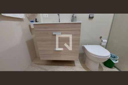 Apartamento à venda com 125m², 3 quartos e 1 vaga Apartamento à venda com 125m², 3 quartos e 1 vagaBanheiro 2