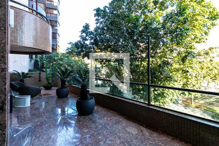 Sacada de apartamento à venda com 4 quartos, 270m² em Serra, Belo Horizonte