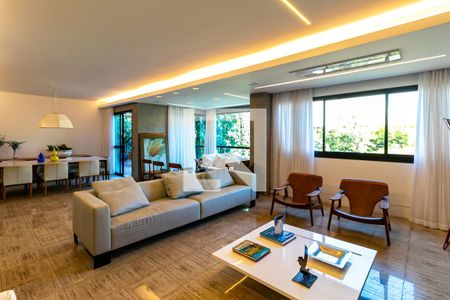 Sala de apartamento à venda com 4 quartos, 270m² em Serra, Belo Horizonte