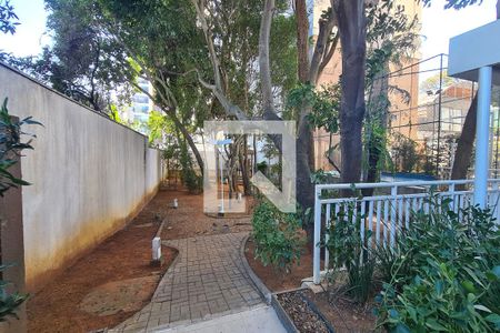 Apartamento à venda com 77m², 2 quartos e 1 vagaÁrea comum