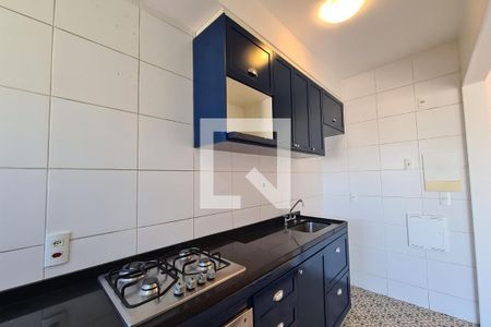 Apartamento à venda com 77m², 2 quartos e 1 vagaCozinha e Área de Serviço