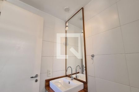 Apartamento à venda com 77m², 2 quartos e 1 vagaBanheiro da Suíte
