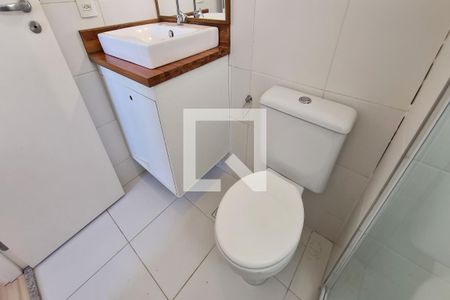 Apartamento à venda com 77m², 2 quartos e 1 vagaBanheiro da Suíte
