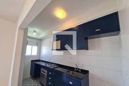 Apartamento à venda com 77m², 2 quartos e 1 vagaCozinha e Área de Serviço