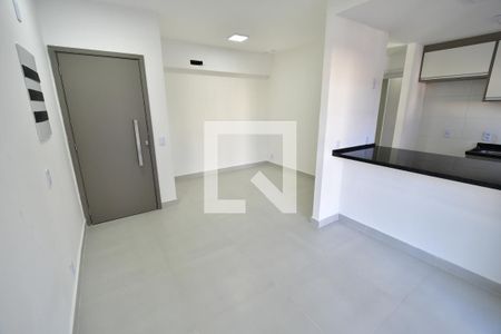 Sala de apartamento para alugar com 1 quarto, 50m² em Centro, Campinas