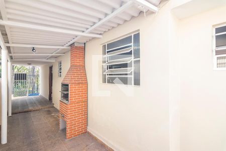 Casa para alugar com 229m², 2 quartos e 2 vagas Casa para alugar com 229m², 2 quartos e 2 vagasChurrasqueira