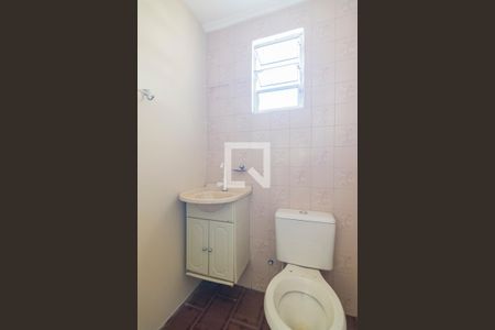 Casa para alugar com 229m², 2 quartos e 2 vagas Casa para alugar com 229m², 2 quartos e 2 vagasLavabo