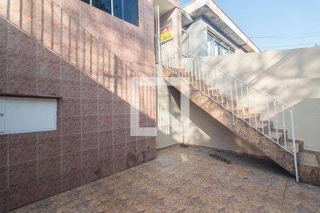 Casa para alugar com 229m², 2 quartos e 2 vagas Casa para alugar com 229m², 2 quartos e 2 vagasQuintal